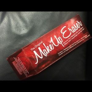 The Original Makeup Eraser - Red